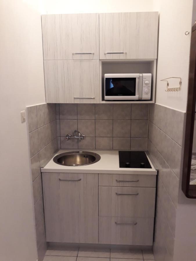 Apartmani Vinko โบล ภายนอก รูปภาพ